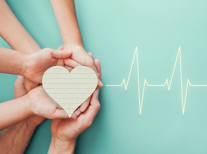 Dobrovolníci v Česku v roce 2023 odpracovali méně hodin