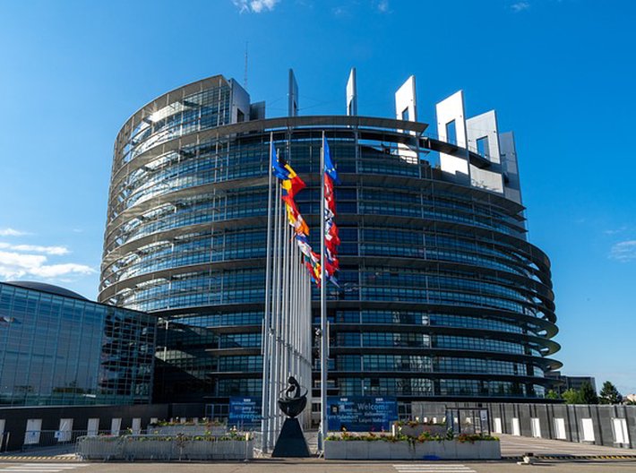 ČSÚ zveřejnil kandidátní listiny pro volby do Evropského parlamentu